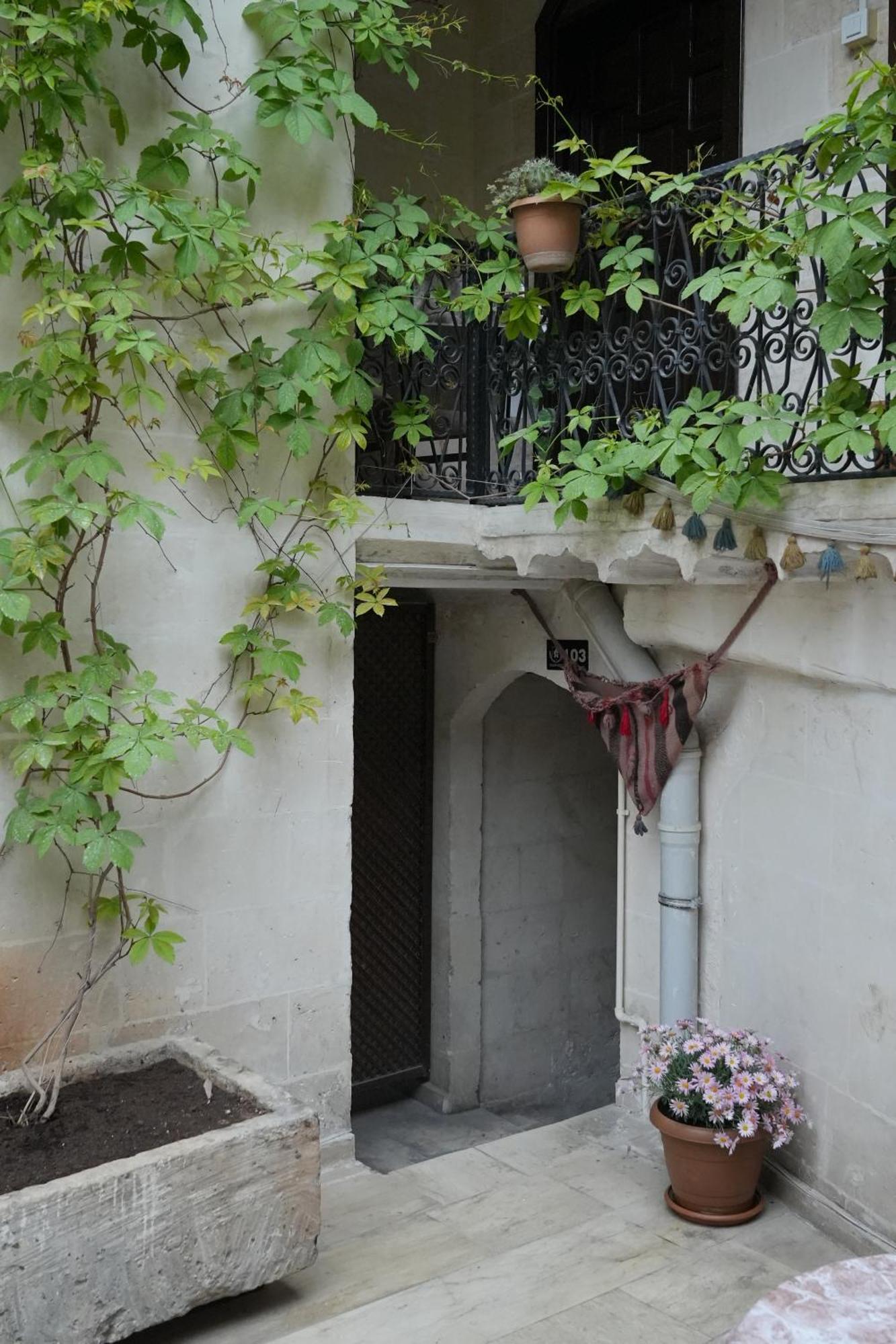Joselin Hotel Sanliurfa Bagian luar foto